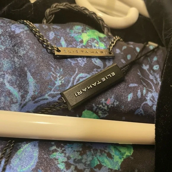 Elie Tahari Real Fox Fur Trim Velvet Down Puffer - Picture 8 of 10